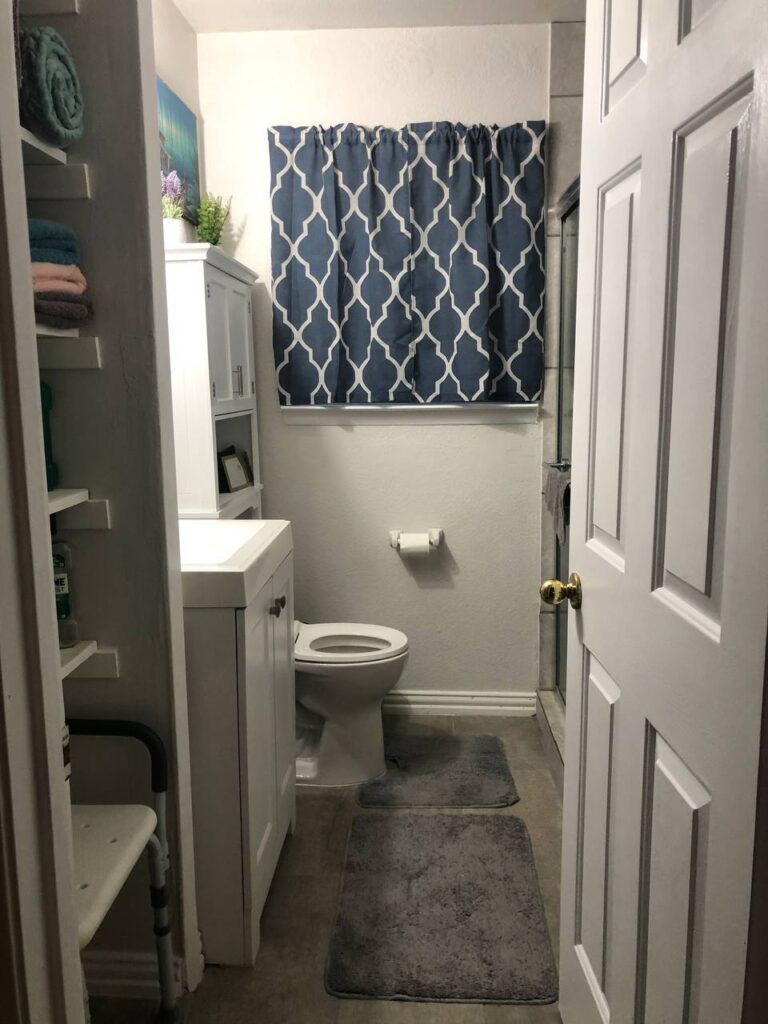 Grandma's Bathroom After